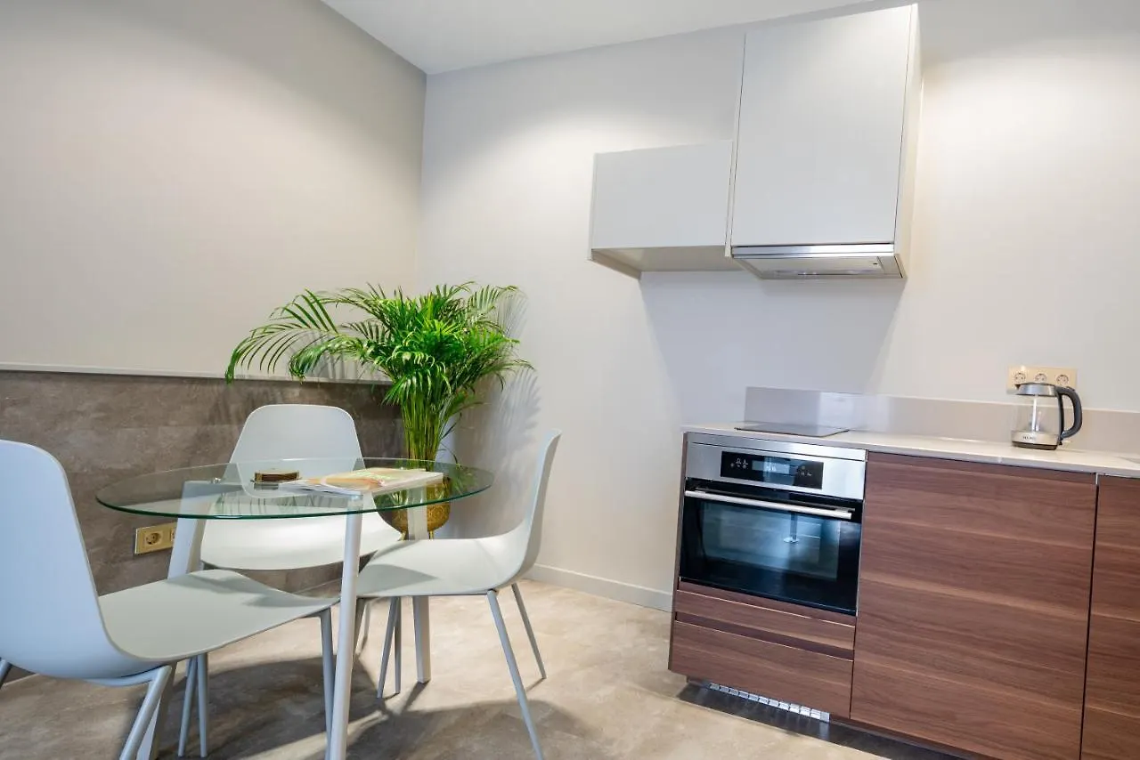 Newly Build Utopia The Den Apartment 7-Minutes From Rotterdam City App2 Schiedam